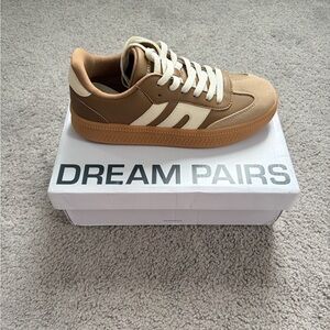 Dream Pairs Sneakers